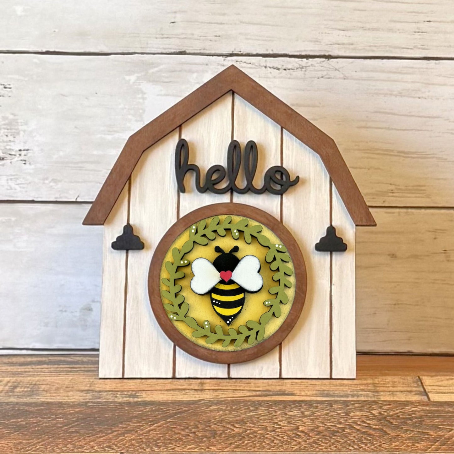 Barns & Honey Bee Rounds