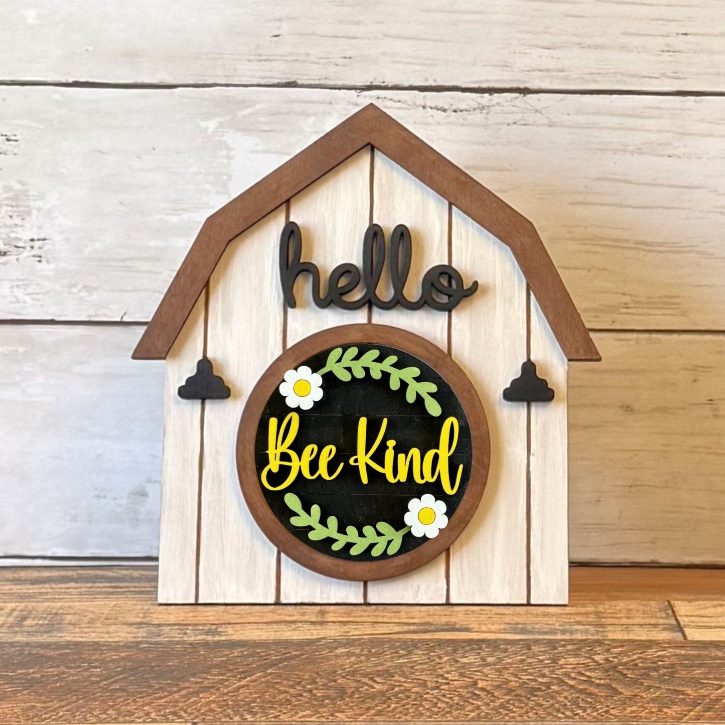 Barns & Honey Bee Rounds