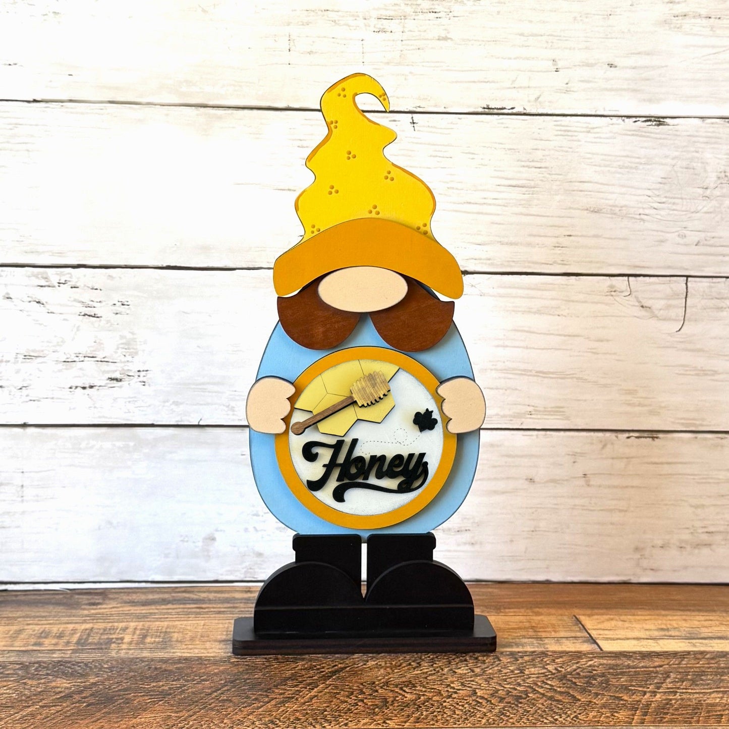 Standing Boy Gnome & Honey Bee Rounds