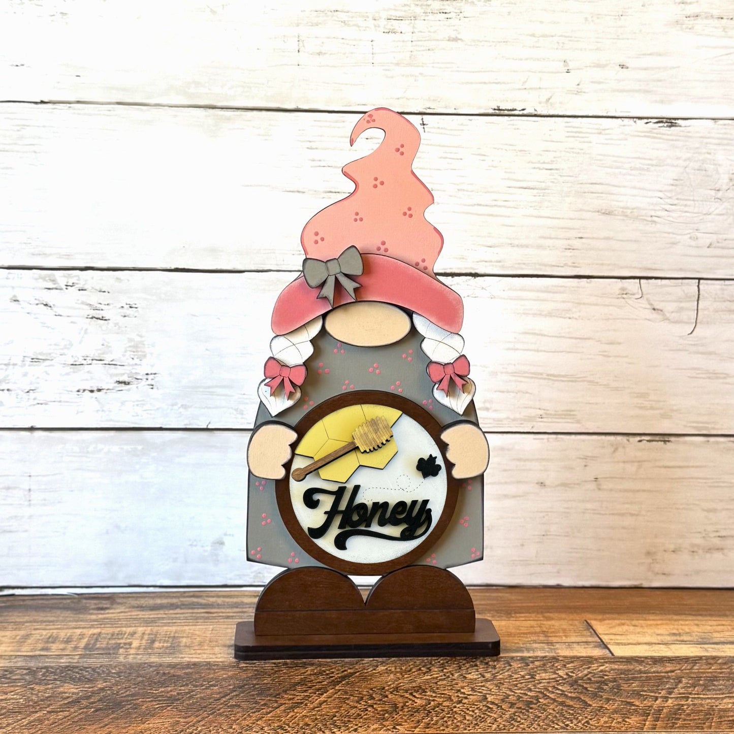 Standing Girl Gnome & Honey Bee Rounds