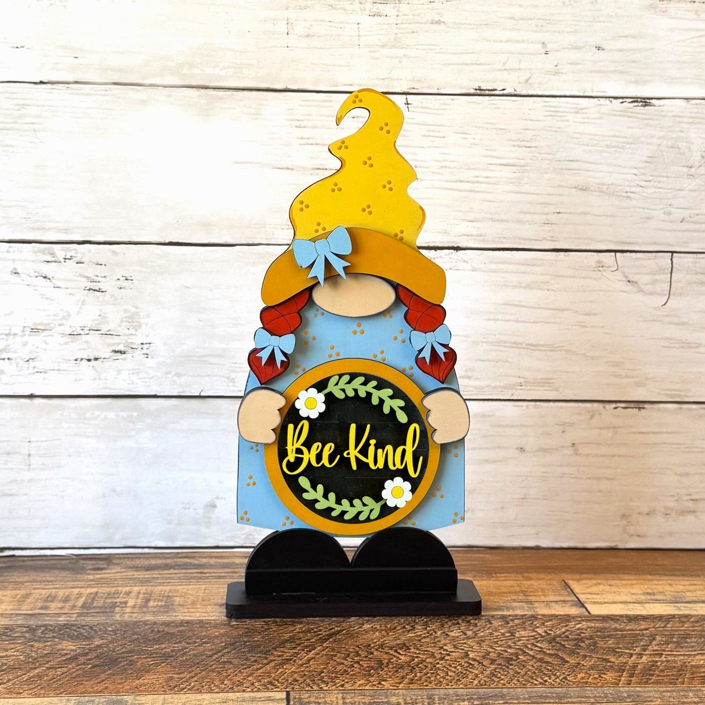 Standing Girl Gnome & Honey Bee Rounds